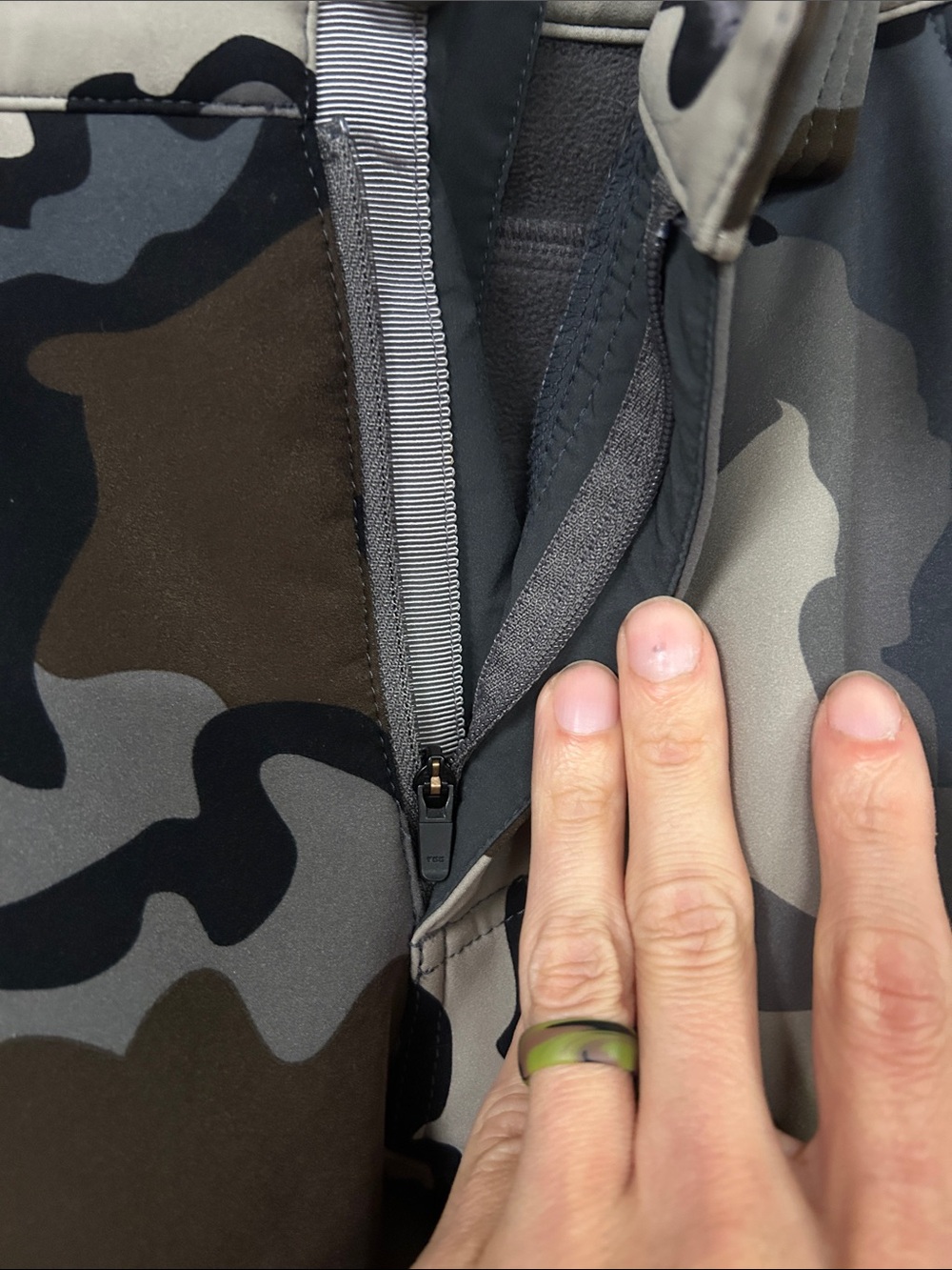KUIU Guide Pant - Picture 6 of 12